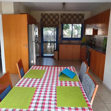 De Angelo فيلة بيلا