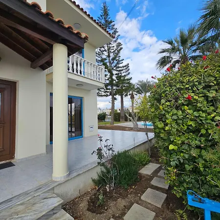 De Angelo فيلة بيلا